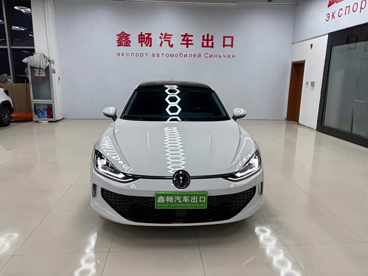 Фото 1 - Volkswagen Lamando L