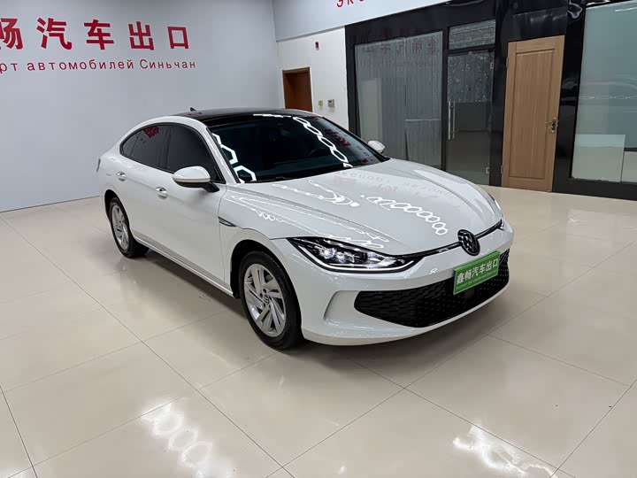 Фото 3 - Volkswagen Lamando L