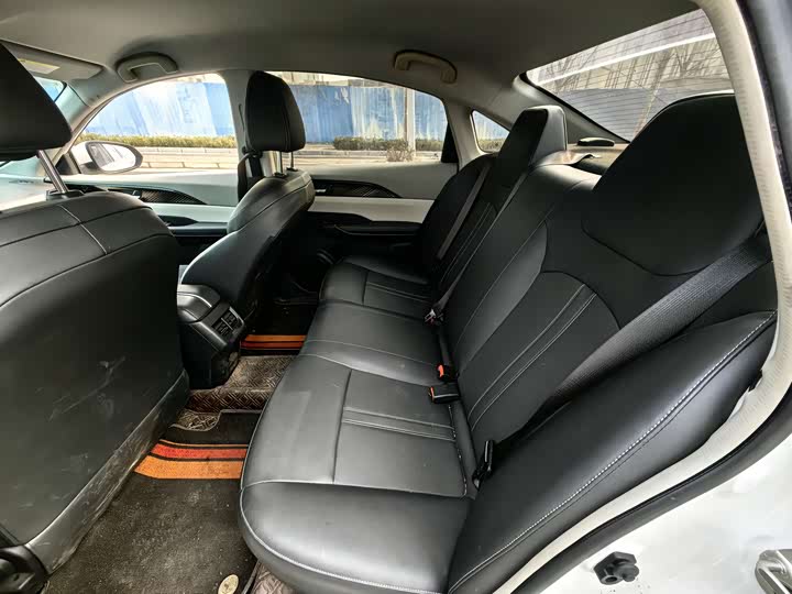 Фото 5 - Dongfeng Aeolus E70