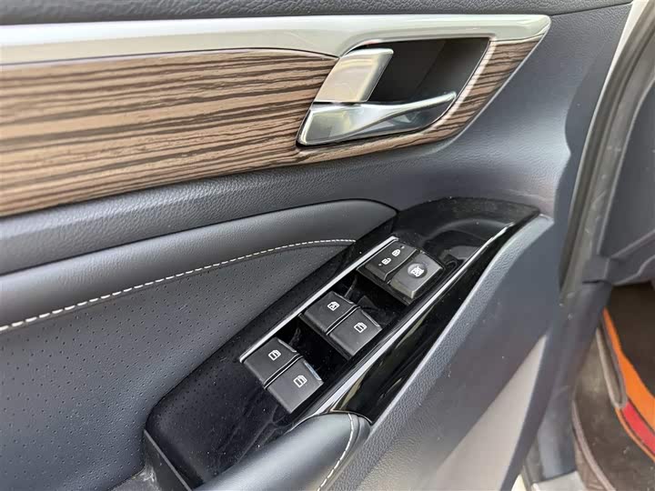 Фото 9 - GAC Trumpchi M8