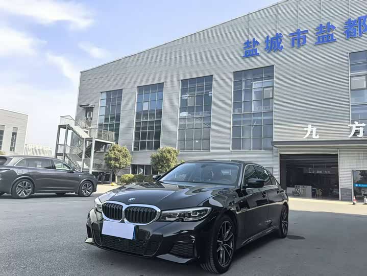 Фото 1 - BMW 3 Series