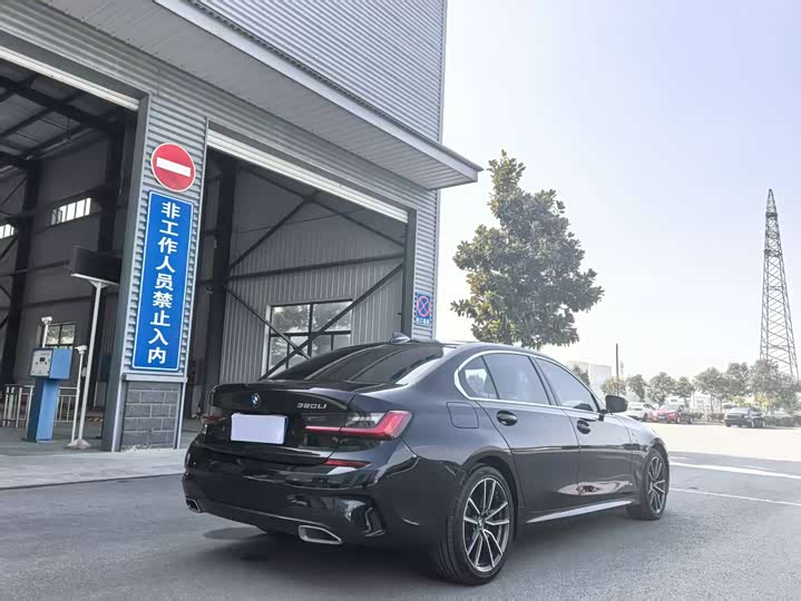 Фото 6 - BMW 3 Series