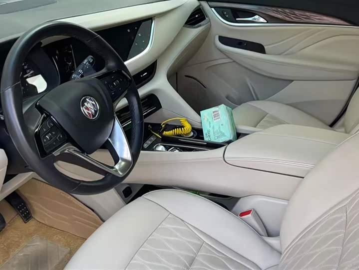 Фото 9 - Buick Enclave