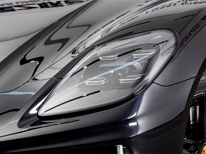 Фото 5 - Porsche Panamera