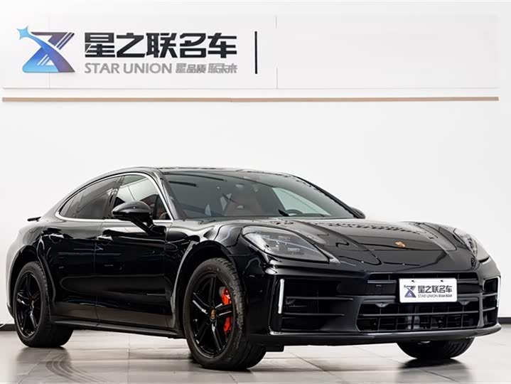 Фото 6 - Porsche Panamera