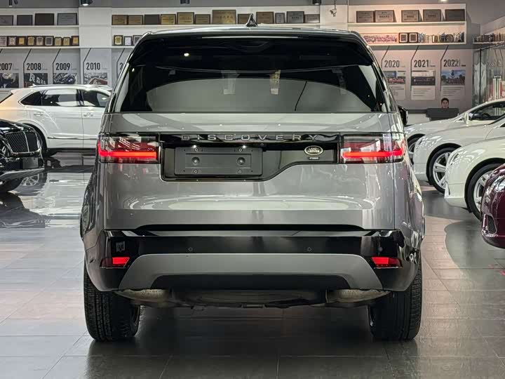 Фото 5 - Land Rover Discovery