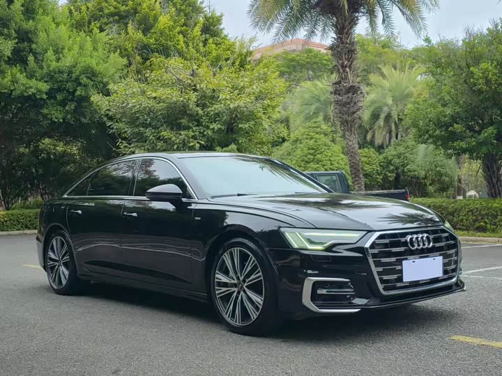 Фото 3 - Audi A6L