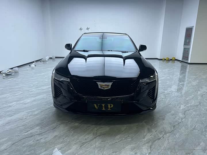 Фото 2 - Cadillac CT4