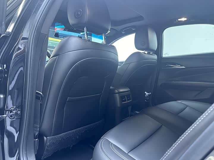 Фото 5 - Cadillac CT4