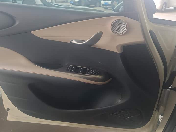 Фото 7 - BYD Dolphin