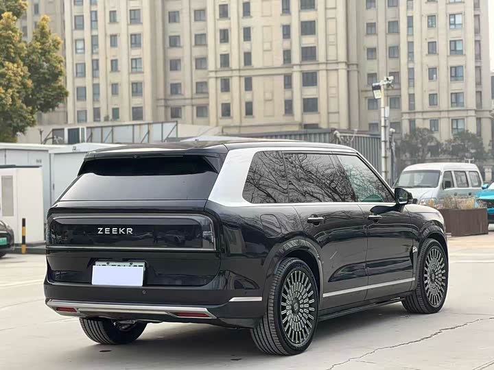 Фото 8 - Zeekr 9X