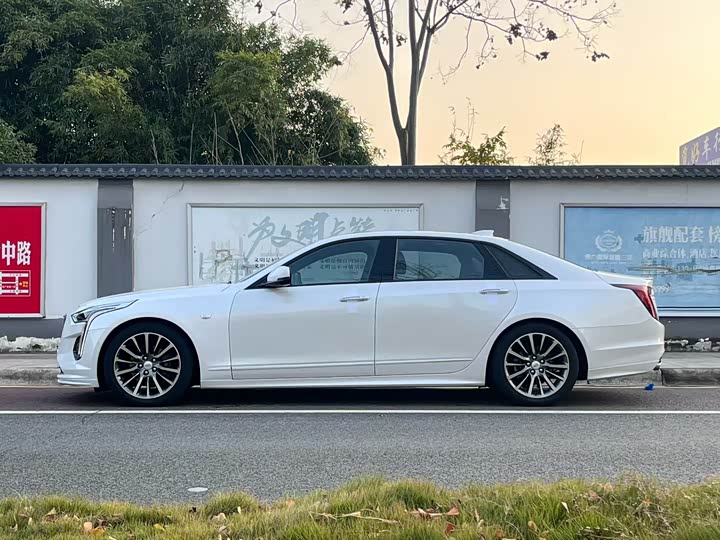 Фото 3 - Cadillac CT6
