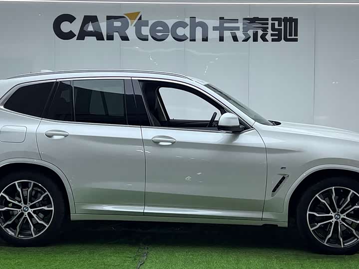 Фото 3 - BMW X3