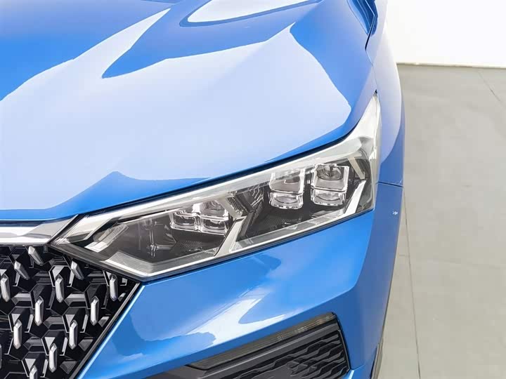 Фото 7 - Bestune T77