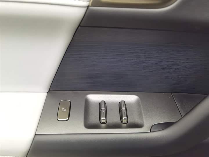 Фото 9 - Chery Fulwin X3L