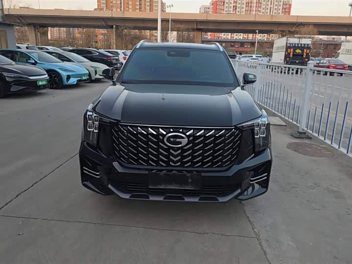 Фото 2 - GAC Trumpchi GS8