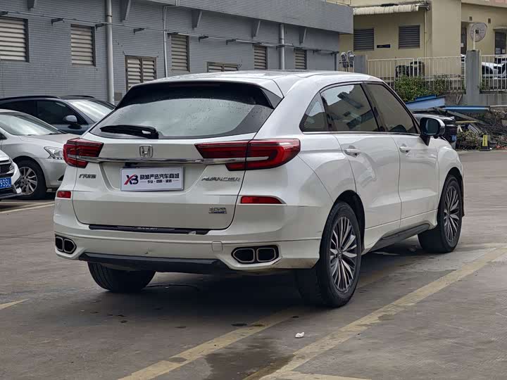 Фото 4 - Honda Avancier