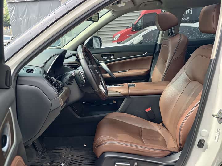 Фото 8 - Honda Avancier