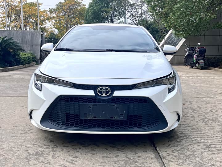 Фото 2 - Toyota Levin