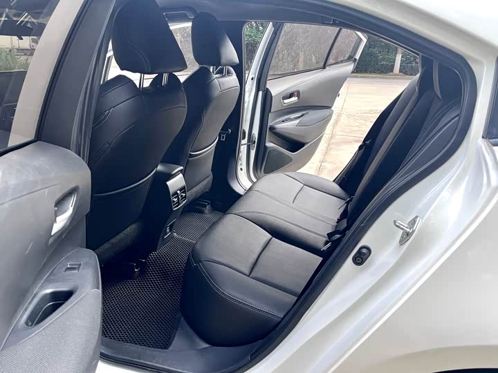 Фото 5 - Toyota Levin