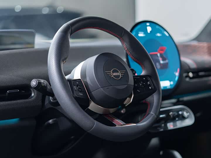 Фото 7 - Mini Cooper