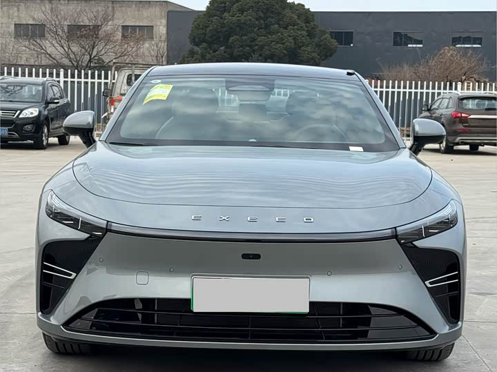 Фото 2 - Exeed Sterra ES