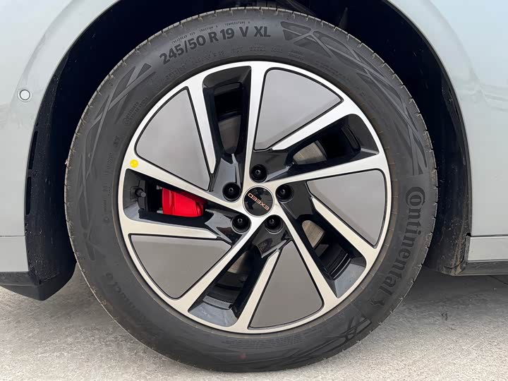 Фото 8 - Exeed Sterra ES