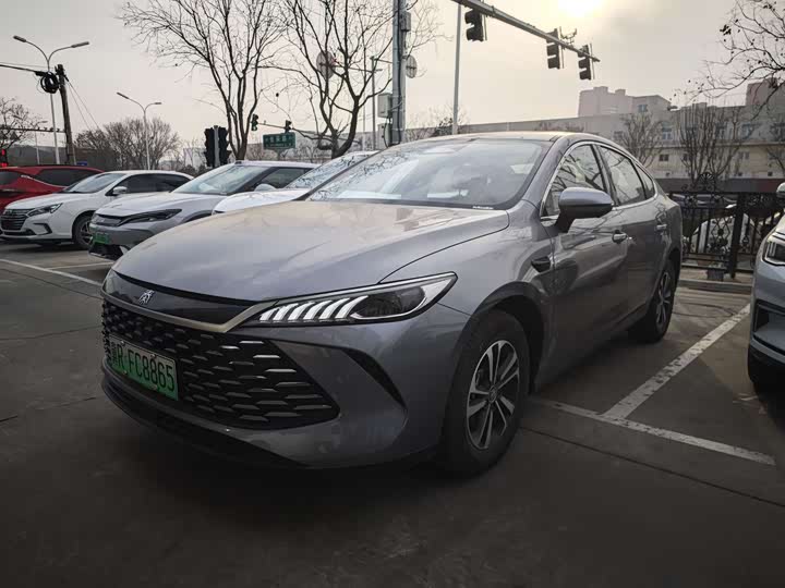 Фото 1 - BYD Qin Plus