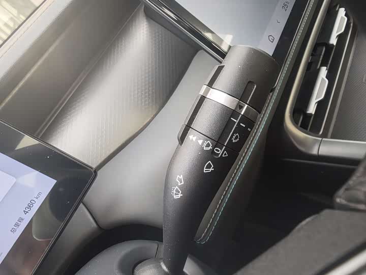 Фото 9 - BYD Qin Plus