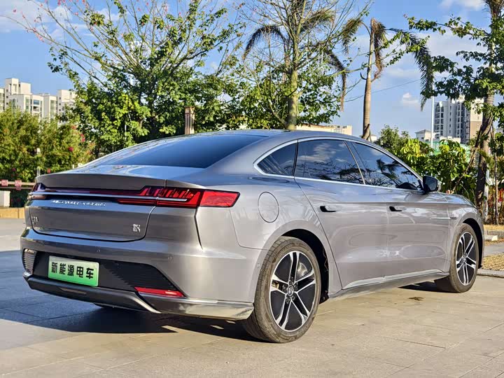 Фото 7 - BYD Han