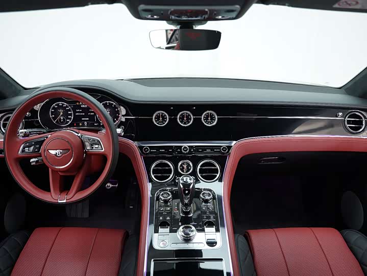 Фото 5 - Bentley Continental GT