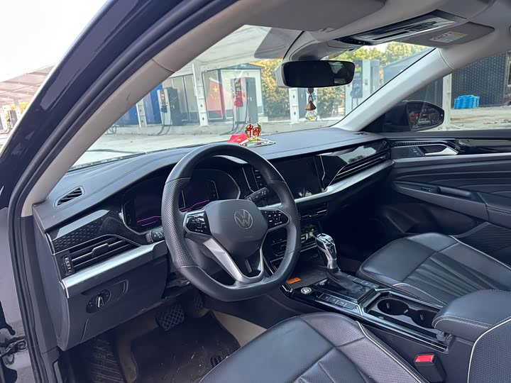 Фото 6 - Volkswagen Passat