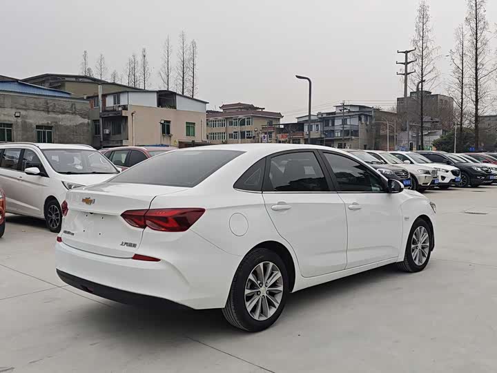 Фото 9 - Chevrolet Monza