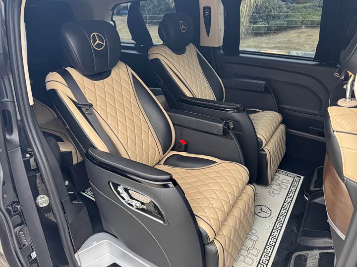 Фото 6 - Mercedes-Benz Vito