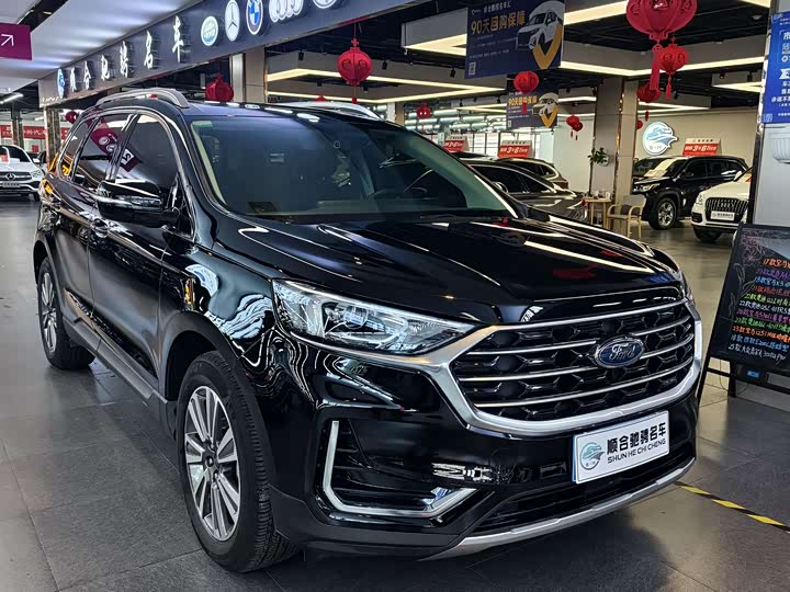 Фото 3 - Ford Edge