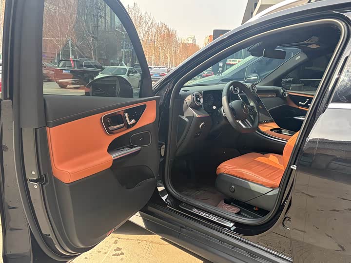 Фото 8 - Mercedes-Benz GLC-Class