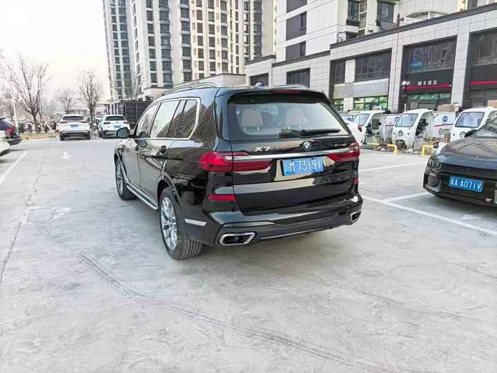 Фото 7 - BMW X7