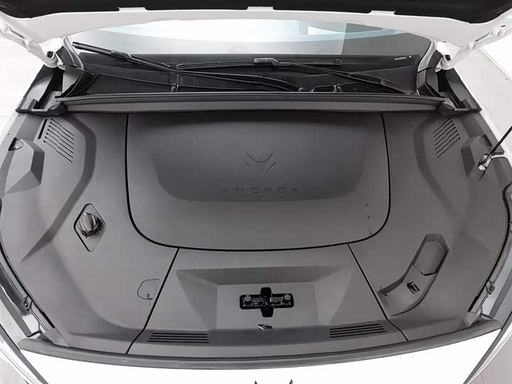 Фото 6 - BAIC Arcfox Alpha T5