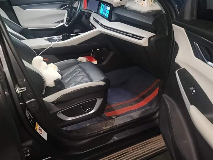 Фото 8 - Changan CS75 Plus