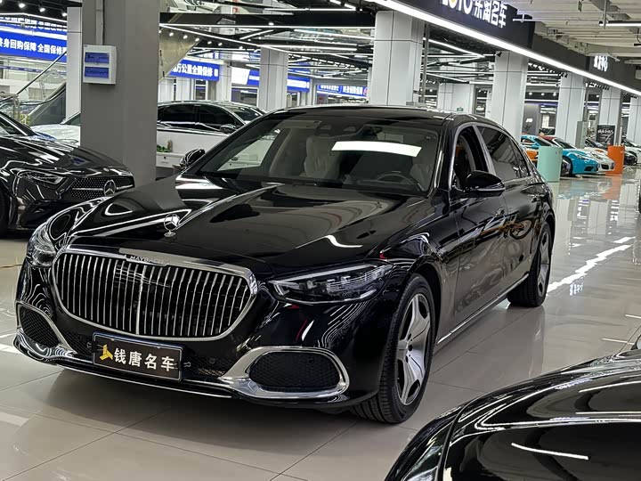 Фото 1 - Mercedes-Benz Maybach S-Class