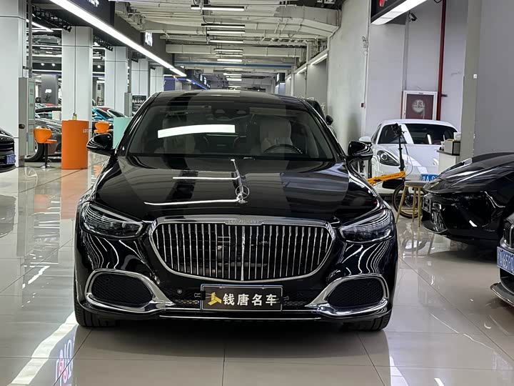 Фото 2 - Mercedes-Benz Maybach S-Class