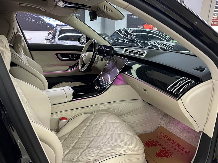 Фото 6 - Mercedes-Benz Maybach S-Class