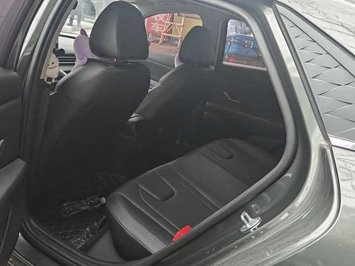 Фото 5 - Hyundai Elantra N line