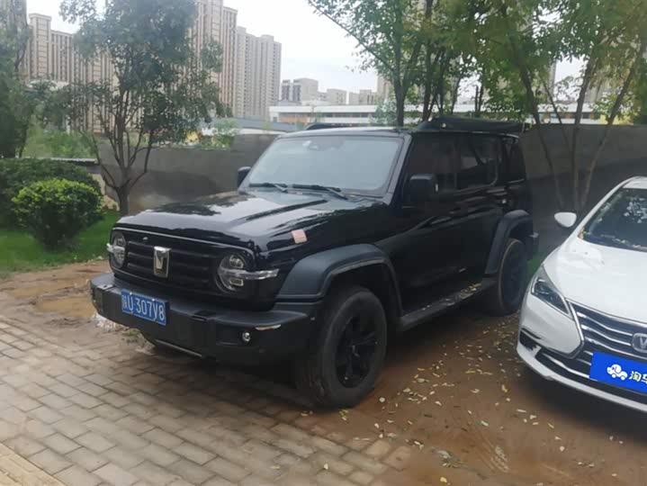 Фото 1 - Tank 300