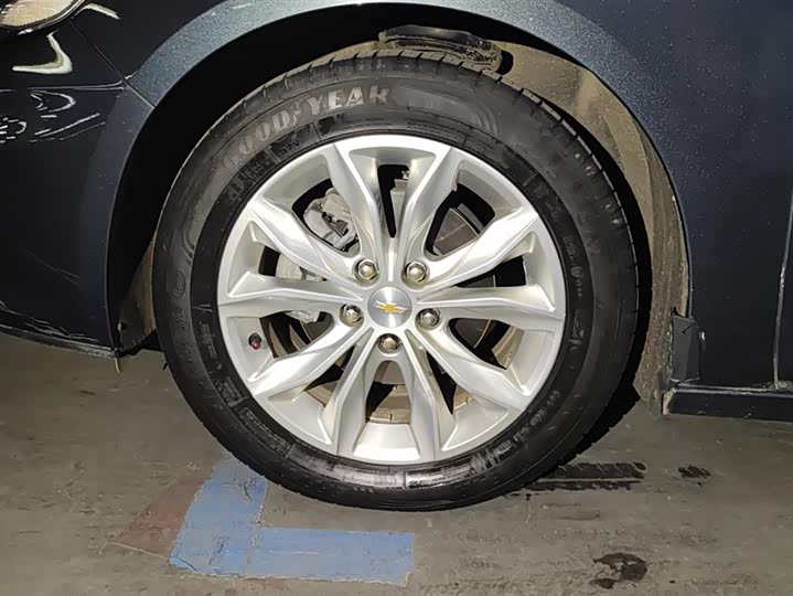 Фото 6 - Chevrolet Malibu XL