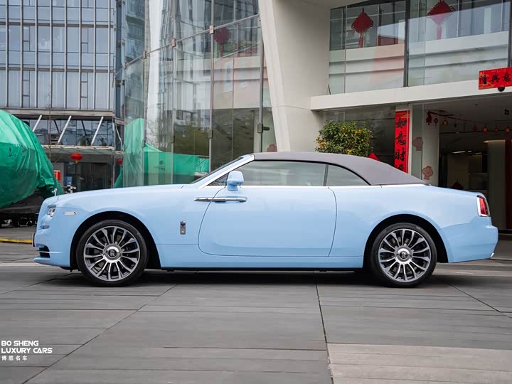 Фото 5 - Rolls-Royce Dawn