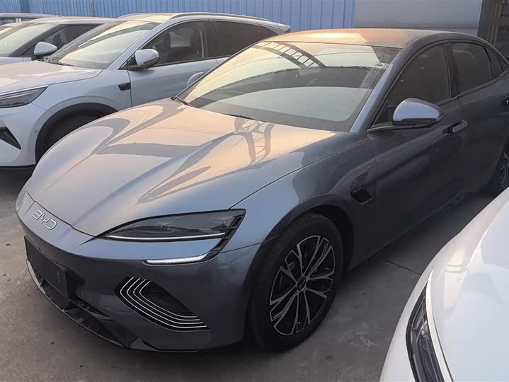 Фото 1 - BYD Seal