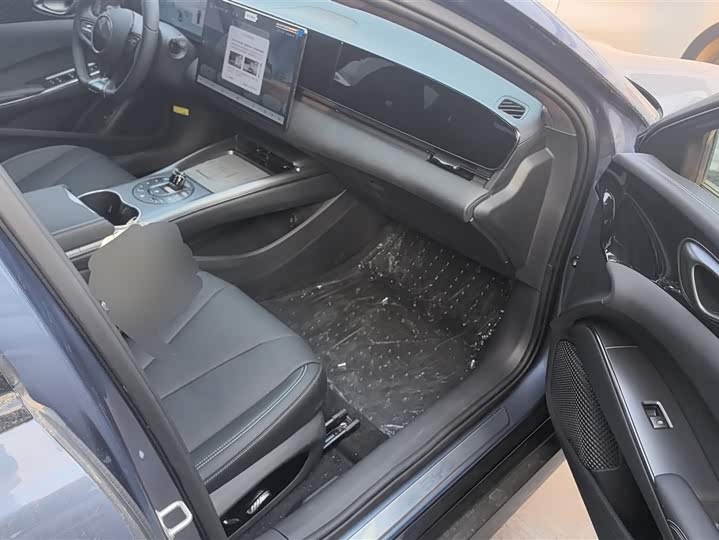 Фото 8 - BYD Seal