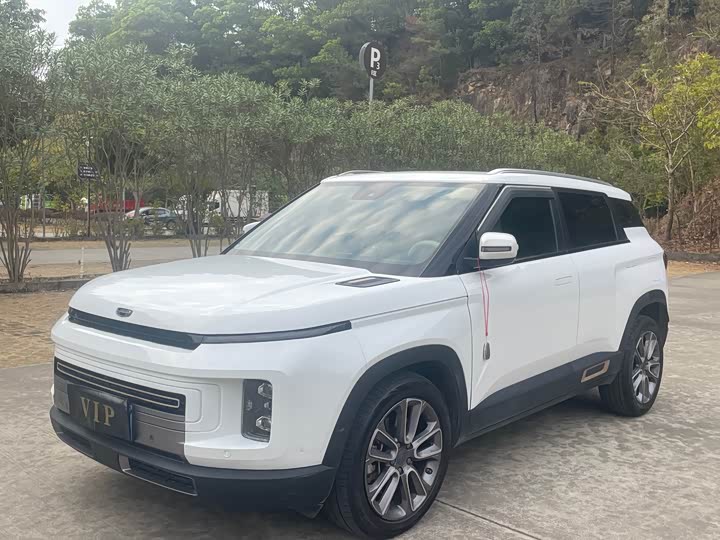 Фото 1 - Geely Icon