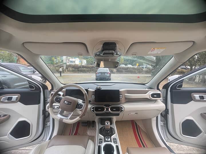 Фото 4 - Geely Icon